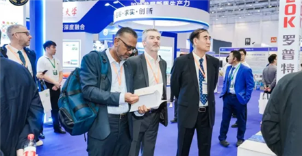 AI+海洋，深蓝筑梦——云顶集团·3118acm集团携新产品亮相第七届中国国际潜水救捞与海洋工程装备展览会暨厦门海洋产业招商推介会